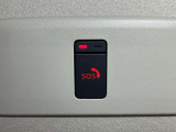 【SOSコール】事故や急病の時にボタンひとつで専門のオペレーターに接続。エアバックが開く事故の時は自動でオペレータに接続してくれます!