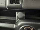 シガーソケット用の充電器が使用可能です!