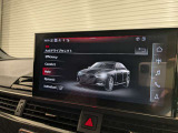 【ドライブセレクト】走行状況や好みに応じて車のエンジン特性、ステアリング、サスペンションなどを切り替えられるシステムです。