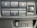 オートスライドドアは運転席からの操作も簡単です