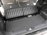 リアスペースをフルに荷室としてお使いいただけます。おおきな段ボールもすっぽり。