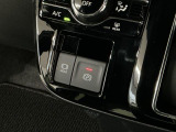 【オートブレーキホールド・電子パーキング】ホールド機能がONになっている状態でクルマが停止すると自動でブレーキが作動!知らずうちにブレーキが緩んでしまった時、運転で足が疲れた時などに役立ちます♪
