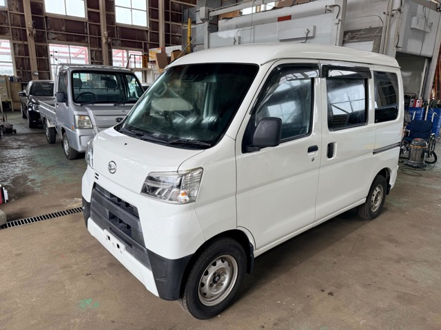 ハイゼットカーゴ デラックス SAIII ハイルーフ 4WD 