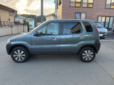 ご覧いただき誠にありがとうございます現車社内展示しておりますので是非ご確認くださいませ