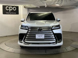 このお車はCPO(Certified Pre-Owned=認定中古車) です。レクサス独自の厳しい基準をクリアした厳選車両を指します。