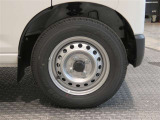 R8年式夏タイヤ145/80R12 80/78N LTヨコハマ製です。