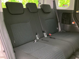 ゆったりとした空間で、くつろぎの時間を過ごせます。シートアレンジ次第で、様々な使い方が可能です。