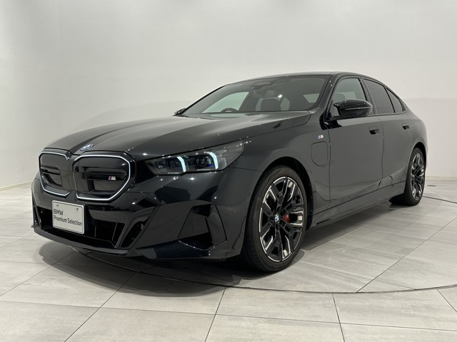 BMW i5 
