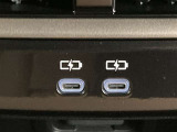2.1AのUSBポートです。
