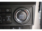 ■ENGINE STRAT /STOPスイッチ■始動はブレーキ踏んで、スタートボタンをプッシュです。スマートな始動が可能です。