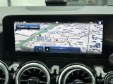 バックカメラにより駐車時の後方確認も楽にできます。