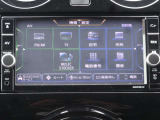 【純正ナビ】人気の純正ナビを装備。オーディオ機能も充実しており、Bluetooth接続すればお持ちのスマホやMP3プレイヤーの音楽を再生可能!毎日の運転がさらに楽しくなります!!