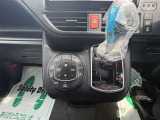 オートエアコンのスイッチです、