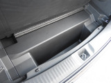 ★ラゲッジアンダーボックス★洗車道具など普段使わない荷物を収納するのに便利です!