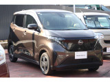 走行距離無制限の1年間保証(部分保証)付き。全国の日産工場でアフターを受けられますので、引っ越しなどで県外に移られても安心です。