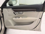 運転席のドアです。