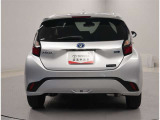バックモニター付!車庫入れなど後方確認に便利です。