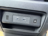 USB(A+C)