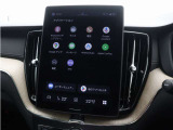 音声操作のGoogleアシスタントが音声コマンドを実行してくれます。通話発信やメッセージ送信、目的地の設定、車内温度の変更、音楽の選択、オンライン情報の検索、接続された家電の操作等、様々な操作が可能。