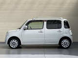 ■展示場に無い車両も、自社在庫1,000台と全国共有中古車在庫10万台の中から、ご要望の車両をチョイスしてご案内致します!もちろん、オートオークションからのご案内も可能です!