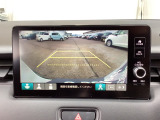 後方確認はバックカメラにお任せ♪後退時に便利で、駐車が楽になります♪