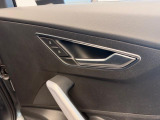 今回はアウディ松戸の認定中古車をご覧いただきありがとうございます。ご質問・ご要望などありましたらお電話下さい。専用のフリーダイヤルを是非ご利用ください。