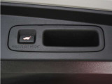 ◆パワーテールゲート◆キーや運転席のボタン、ハンズフリー機能など多彩なアクセスで自動開閉できます。