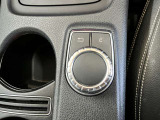 運転中、前方から目線をそらすことなくオーディオ等の操作が可能な便利機能もついています!!