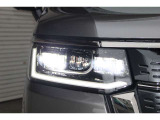 LEDヘッドライトで夜間の視認性も高く、更にオートライト搭載で、車外の明るさを感知し自動でライトを点消灯します。またエンジンOFFにすれば一緒に消灯し、消し忘れやトンネル走行時などに非常に重宝します!