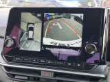 【アラウンドビューモニター】はまるで上から見ているような視点で周囲を確認できます!駐車が苦手な方でも安心して駐車できますね♪