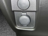 シガーソケット用の充電器が使用可能です!