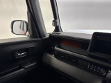よく使うものは運転席のすぐ近くに置いておきたいですよね。