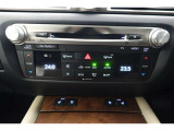 ★運転席と助手席でそれぞれお好みに合わせて温度設定が行えるフルオートエアコンです。外気温や室温、日射量を感知し、吹き出し温度、風量を緻密に制御します
