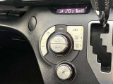 オートエアコンは温度を設定するだけで、自動で風量などを設定してくれます。運転しながら操作も必要ないので、安全性も向上します。