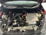 とっても綺麗なエンジンルームです♪お買い上げの際は日産整備士がメンテナンス整備を実施してお渡し致します☆