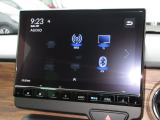 ナビゲーションは純正9インチメモリーナビ(LXU-247NBi)を装着しております。AM、FM、CD、DVD再生、Bluetooth、音楽録音再生、フルセグTVがご使用いただけます。