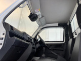 お車はピカピカ!清潔感が感じられる状態でお渡ししています♪