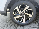 当店では入荷次第隅々まで車への傷、へこみ等をチェックしております。安心してお客様のご希望に合った一台もお探しする事も可能です。