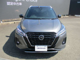 LEDヘッドライトとフロントフォグランプが付いておりますので、夜間の運転も明るく安全に走行できます。