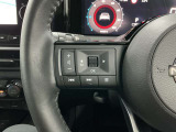 【ステアリングスイッチ】運転中に前方から目線をそらすことなくオーディオ等の操作が可能な便利機能!安心&快適なドライブを演出してくれます。