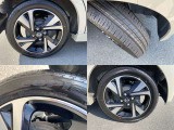 純正のアルミホイールです。タイヤサイズは165/55R15です。