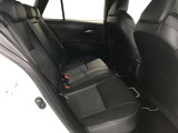 ゆとりある広々とした車内空間は、ドライブを始め買い物やレジャーなど、幅広く活躍します。一人でもみんなとでもお出かけを楽しみましょう!