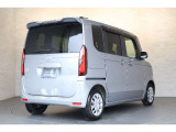 当社の優秀なスタッフがしっかり点検整備をさせていただいてからご納車いたします!さらに!エンジンオイル、エレメント・ミッションオイル・ワイパーゴムを新品交換になります!これで安心して乗って頂けます!