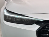 LEDヘッドライトは、点灯の瞬間から最大光量を発揮し、突然暗くなるトンネルなどでの安定感を高めます。