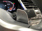 ハンドル操作でシフトチェンジ可能なパドルシフト搭載!スポーティな走りを楽しめます。