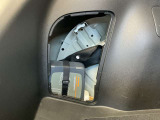 万が一のパンク時には応急用パンク修理キット装備、スペアタイヤはありません。タイヤジャッキはオプションになります。