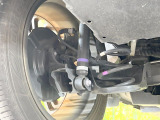 お車を安心してお乗りいただく為には、足回りの定期点検が欠かせません。サービスサポート(有償保証)では無料点検もご提供しており、安心のカーライフをお過ごしいただけるサポート体制が整っています。
