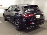 走行シーンに合わせて、EV・ハイブリッド・エンジンの3つのモードを自動で切り替えるので、街乗りから高速走行までスムーズなドライブを楽しめます!