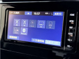 【ナビゲーション】目的地までしっかり案内してくれる使いやすいナビ。Bluetooth接続すればお持ちのスマホやMP3プレイヤーの音楽を再生可能!毎日の運転がさらに楽しくなります!!