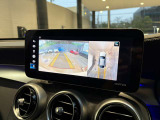 【アットホームな雰囲気のお店です】メルセデスに精通したスタッフが、心をこめてお車選びをお手伝い致します。是非メルセデスベンツへの想いをお聞かせください